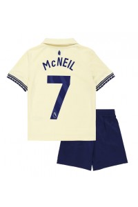 Everton Dwight McNeil #7 Babytruitje Uit tenue Kind 2025-26 Korte Mouw (+ Korte broeken)